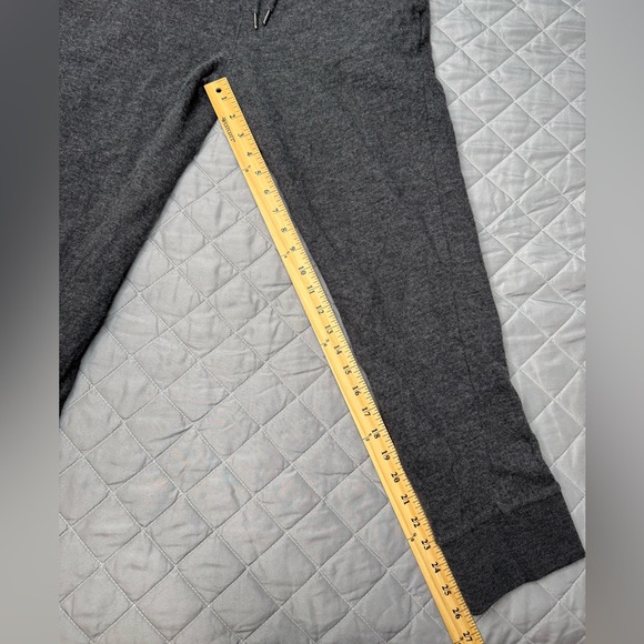 Ugg Men’s 100% Merino Wool Jogger Pants Size Large - Picture 8 of 8